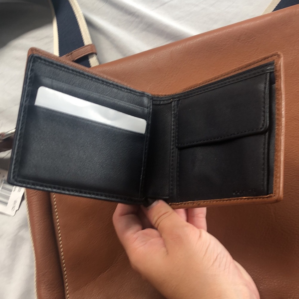 Wallet - image 3